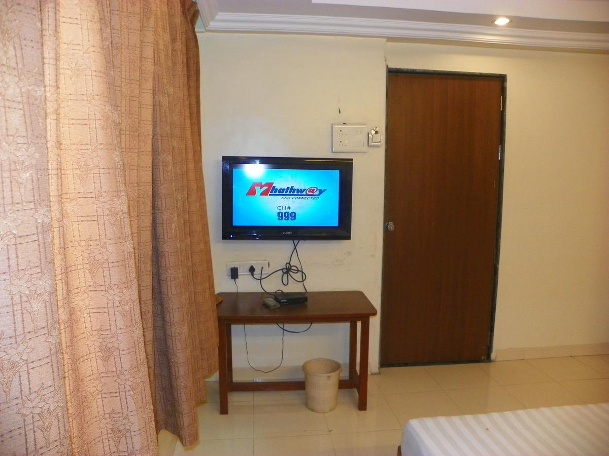 Hotel Rajdeep ปูเน่ ภายนอก รูปภาพ